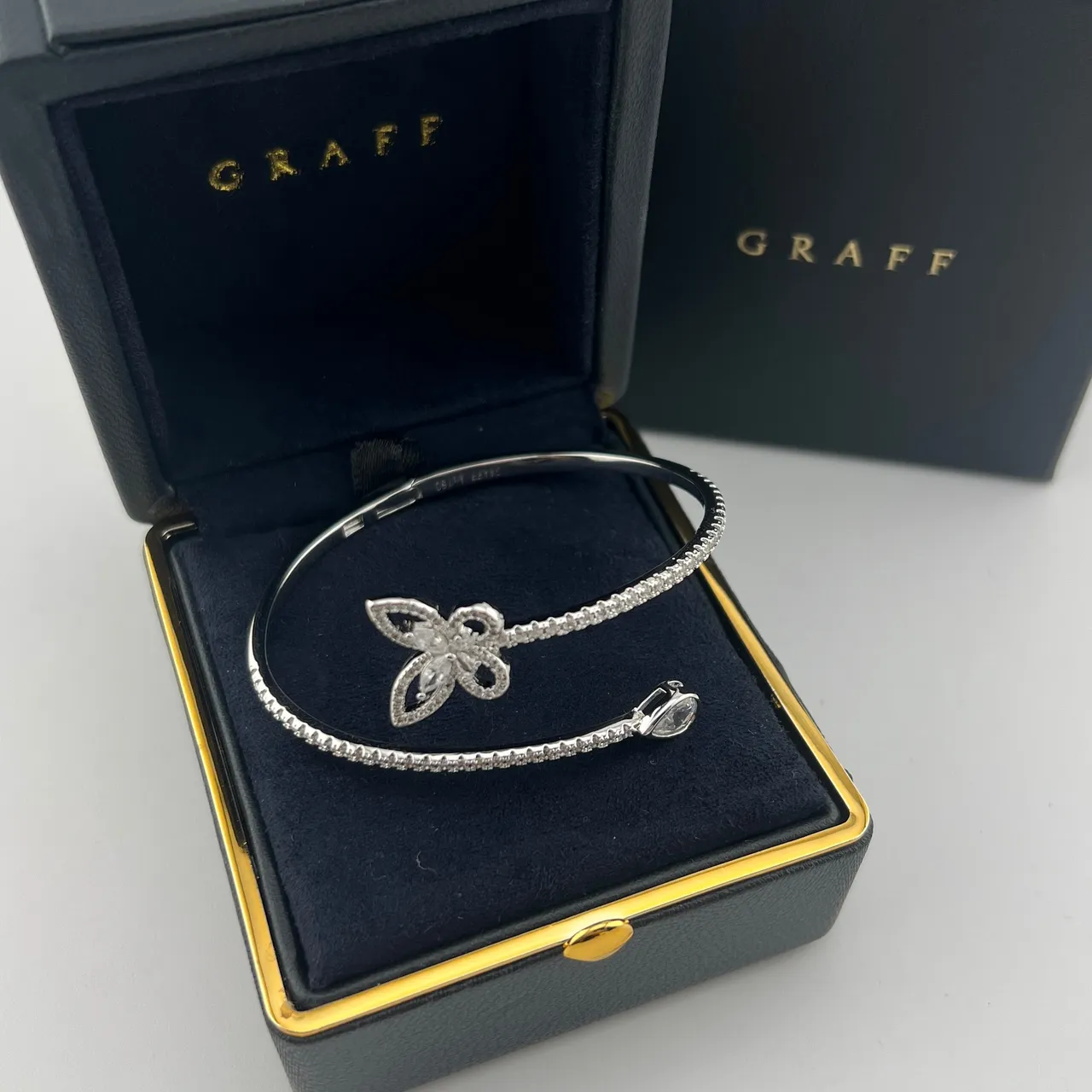 Graff Floral Pavé Bangle Bracelet 6