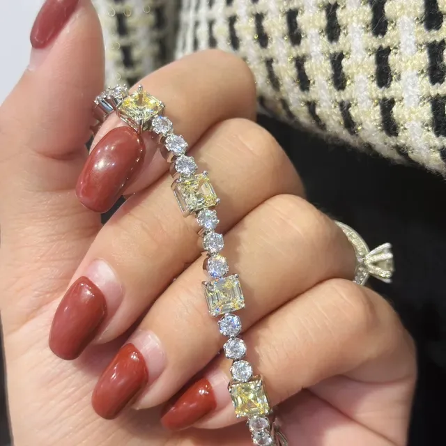 Graff Silver Yellow Tennis-Style Alternating Square And Round Stones Bracelet 8