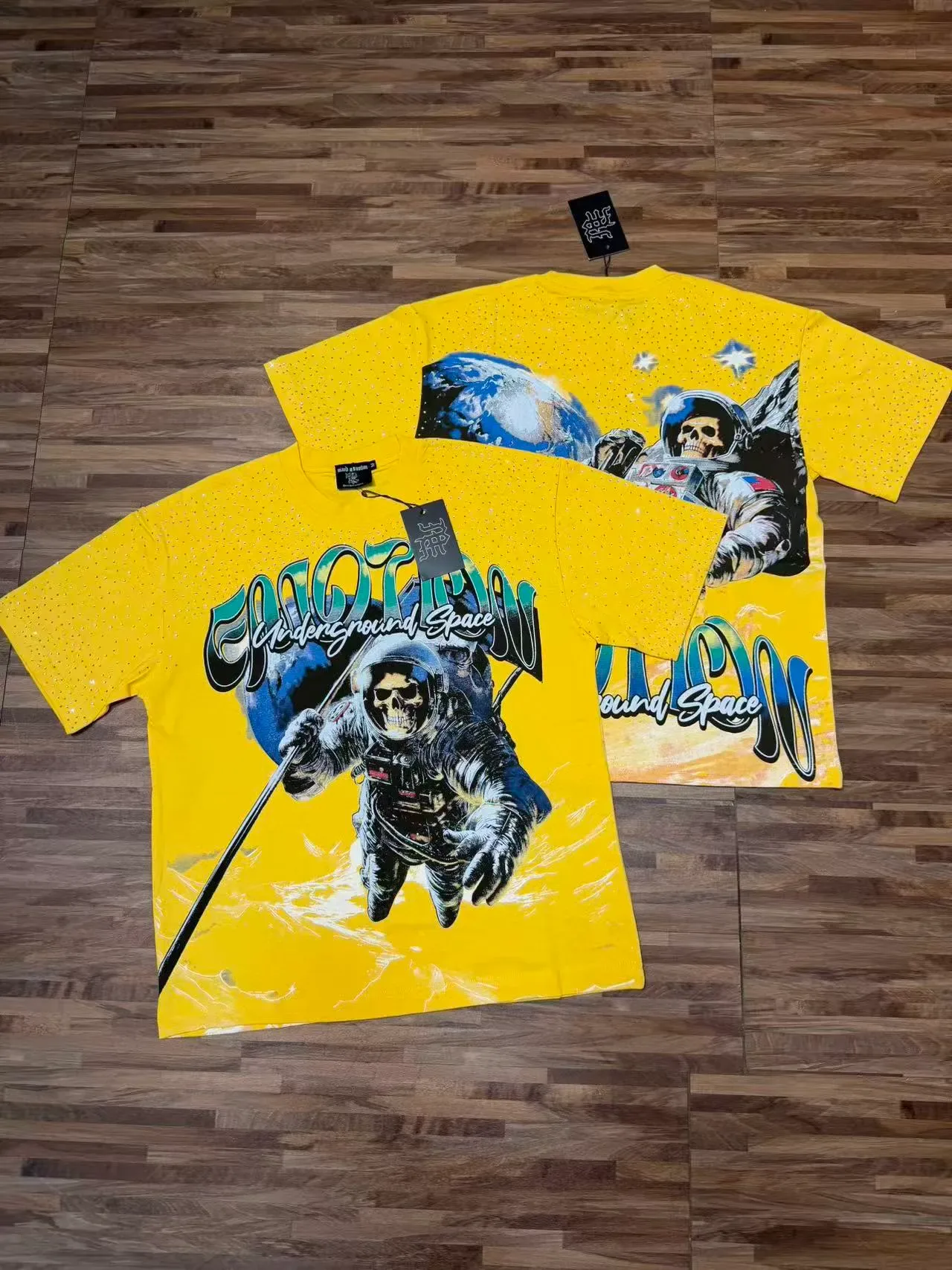Graphic Print Astronaut Skull T-Shirt 15