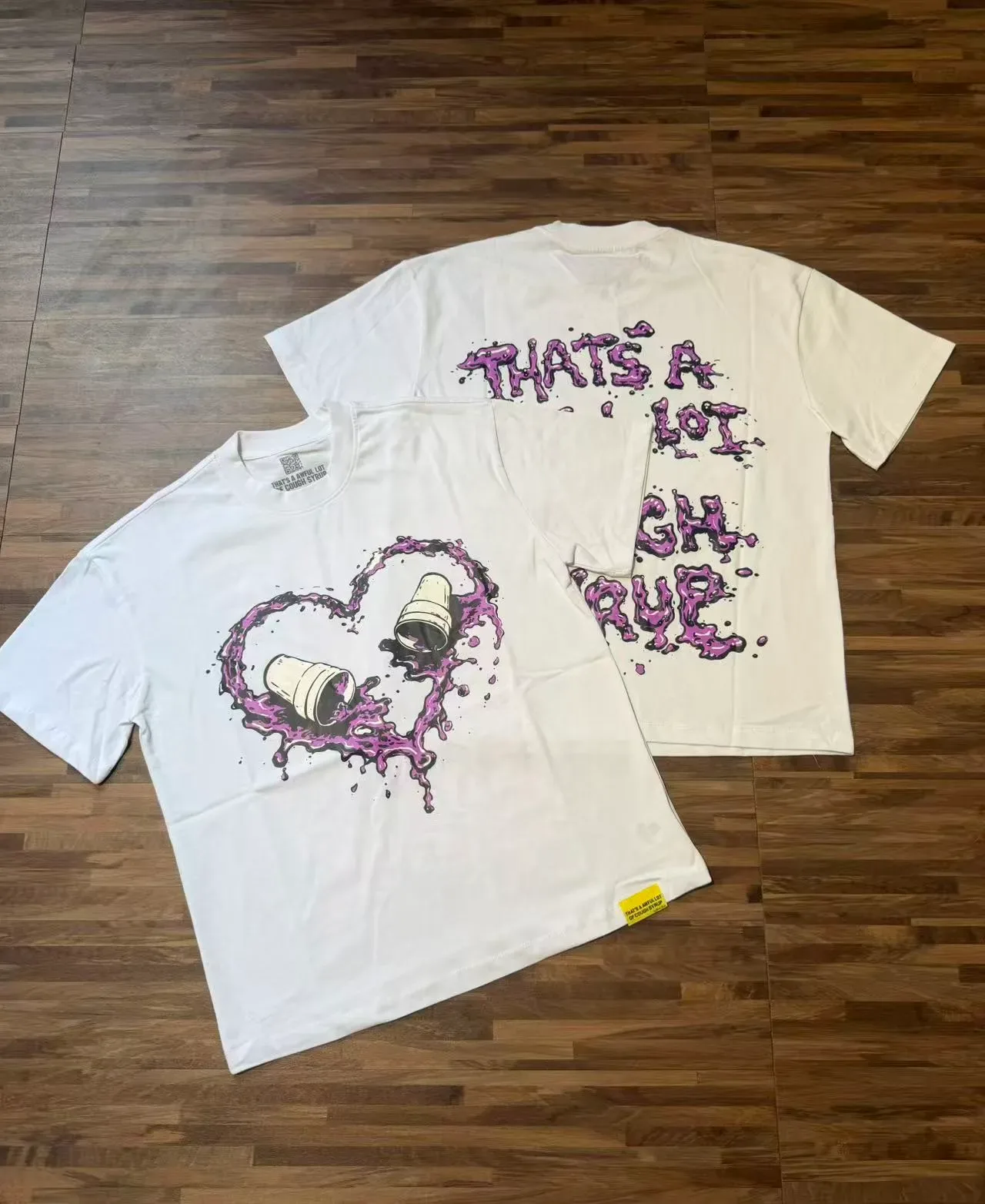 Graphic-Print Heart Liquid Splash T-Shirt 12