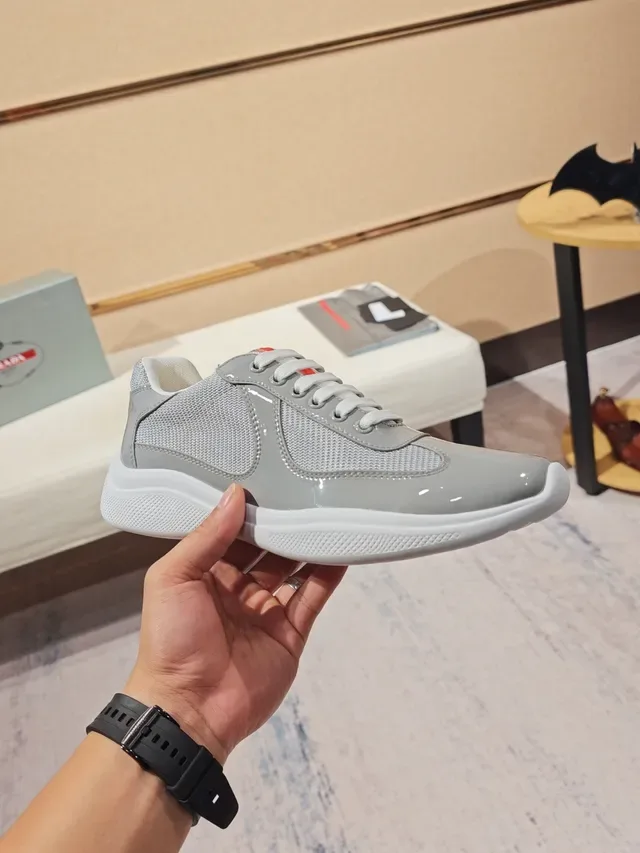 Gray and White Mixed-Material Glossy Toe Cap Lifestyle Sneaker 4