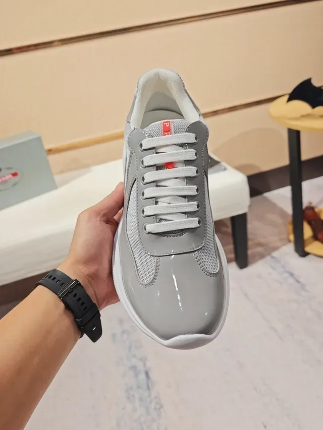 Gray and White Mixed-Material Glossy Toe Cap Lifestyle Sneaker 5