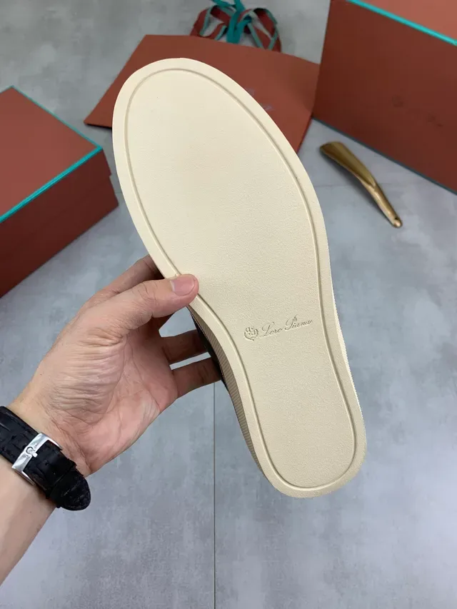 Gray Beige Suede Upper Laces Sneakers 2
