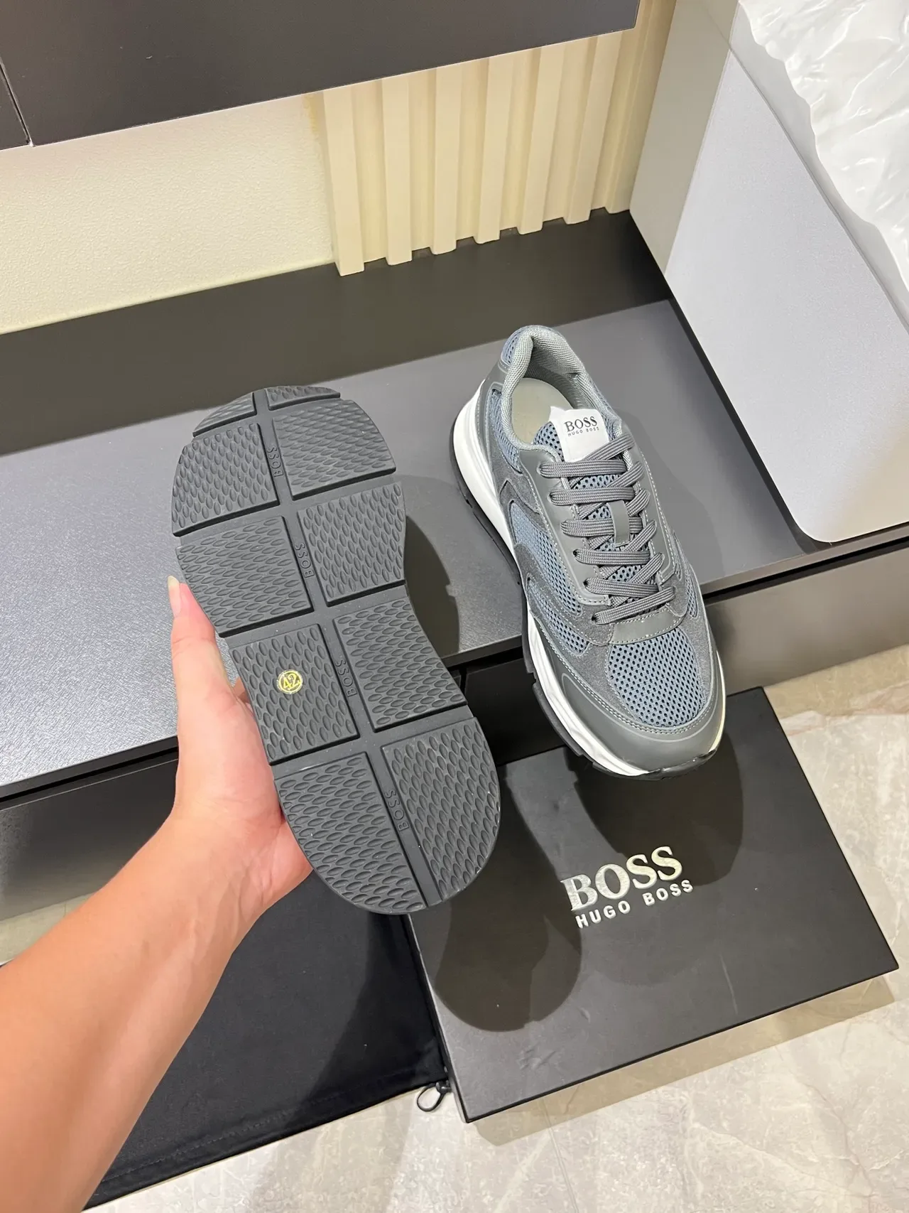 Gray Mesh and Suede Hybrid Chunky Midsole Lifestyle Sneakers 3