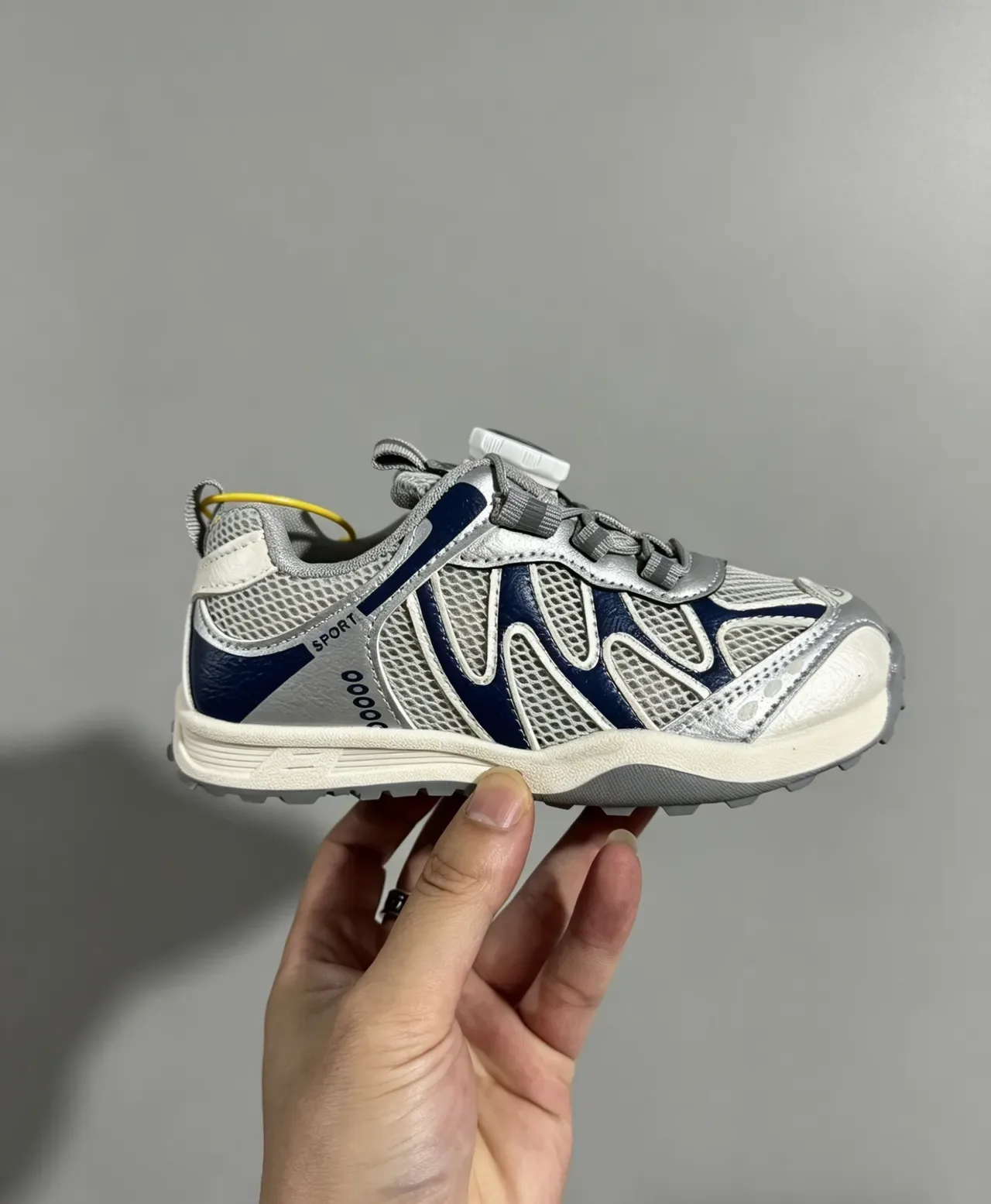 Gray Navy BOA Dial Closure Wave-Pattern Synthetic Overlays Sneakers 22