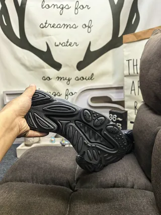 Gray Wave-Overlay Chunky Sneakers 12