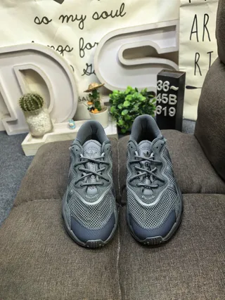 Gray Wave-Overlay Chunky Sneakers 18
