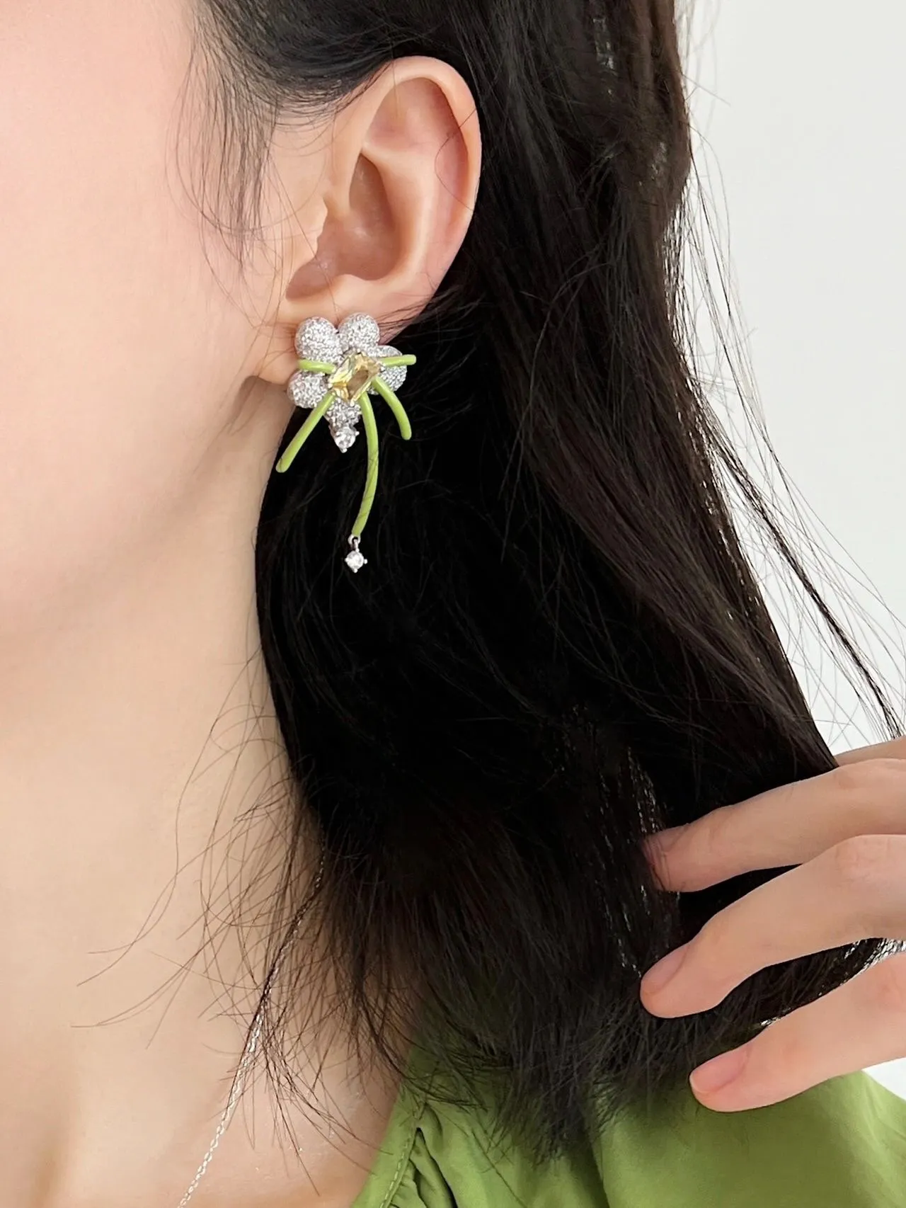 Green Yellow Floral Motif Pavé Crystal Cluster Earrings 4
