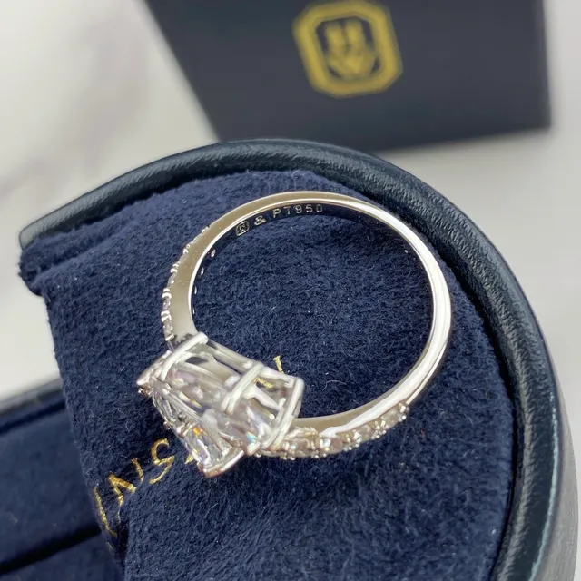Harry Winston Crossover Double Marquise Diamond Ring 8