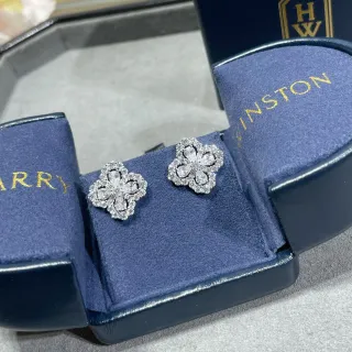 Harry Winston Floral Quatrefoil Pave-Set Stud Earrings