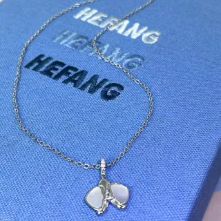 HEFANG Colar com pingente de borboleta floral de madrepérola