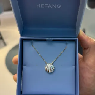 HEFANG 金银贝壳形吊坠 Pavé-Set 宝石项链