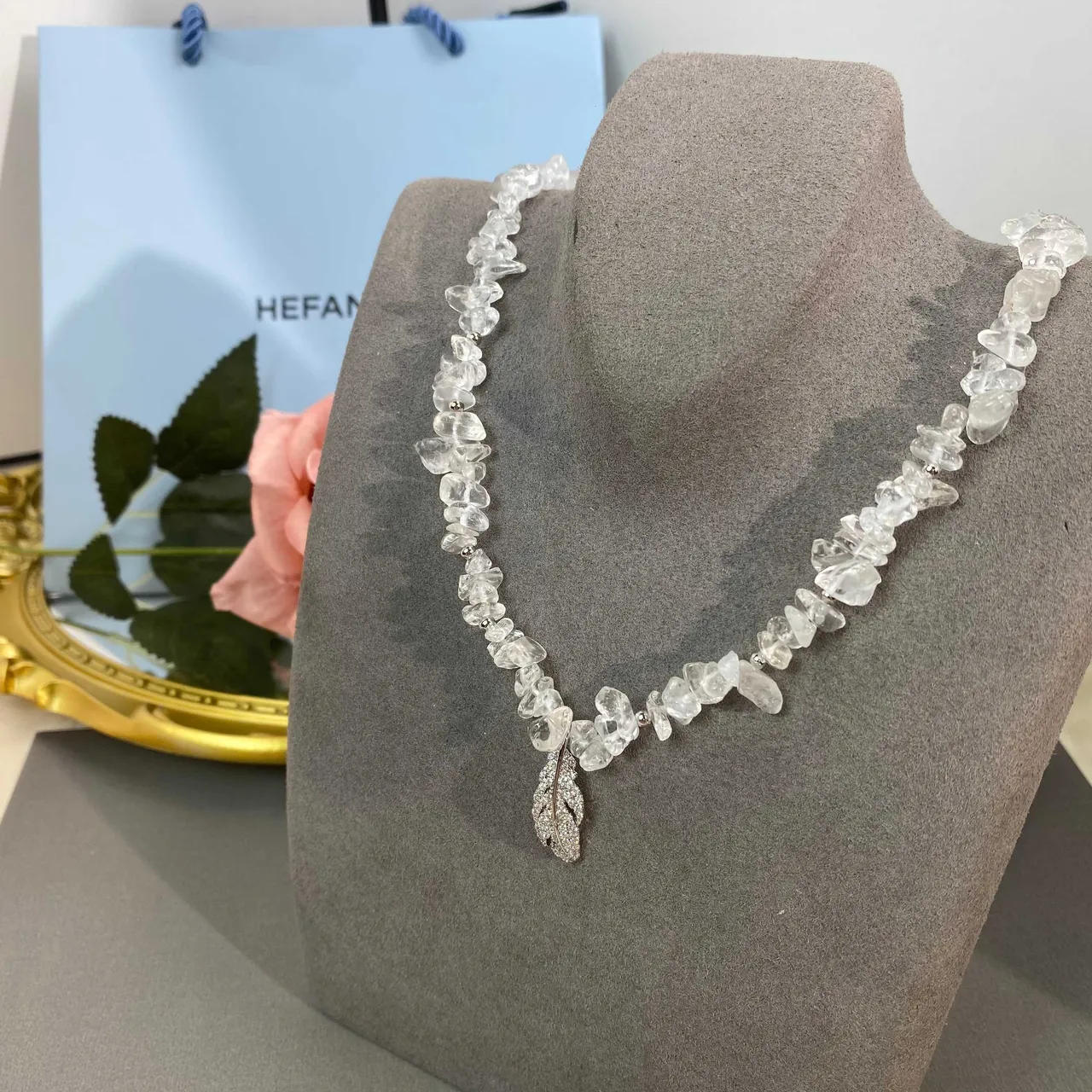 HEFANG Transparent Silver Chip-Bead Quartz Pavé Feather Pendant Necklace 4