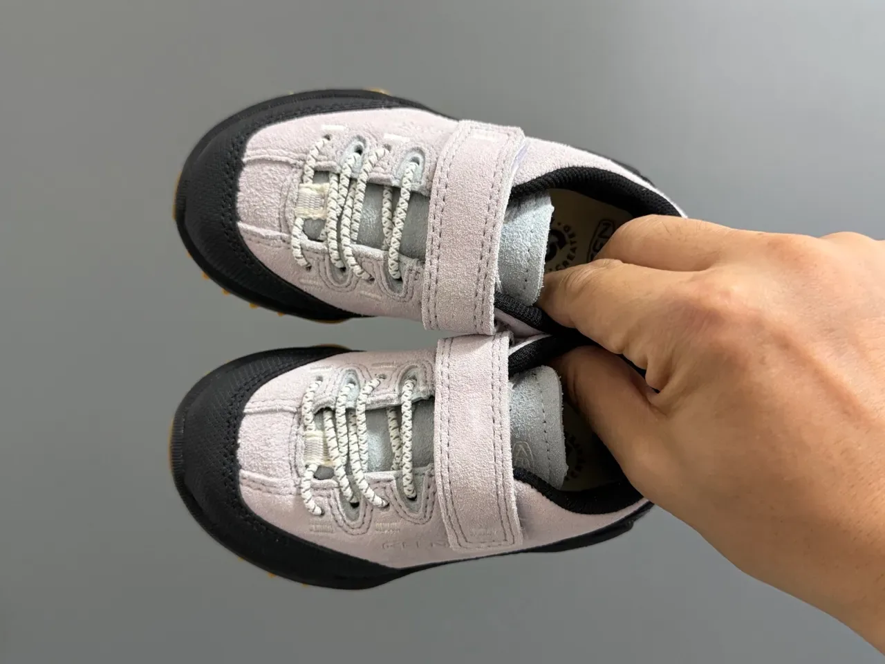 KEEN Pink Black Dual-Closure Rugged Lug Sole Sneakers 8