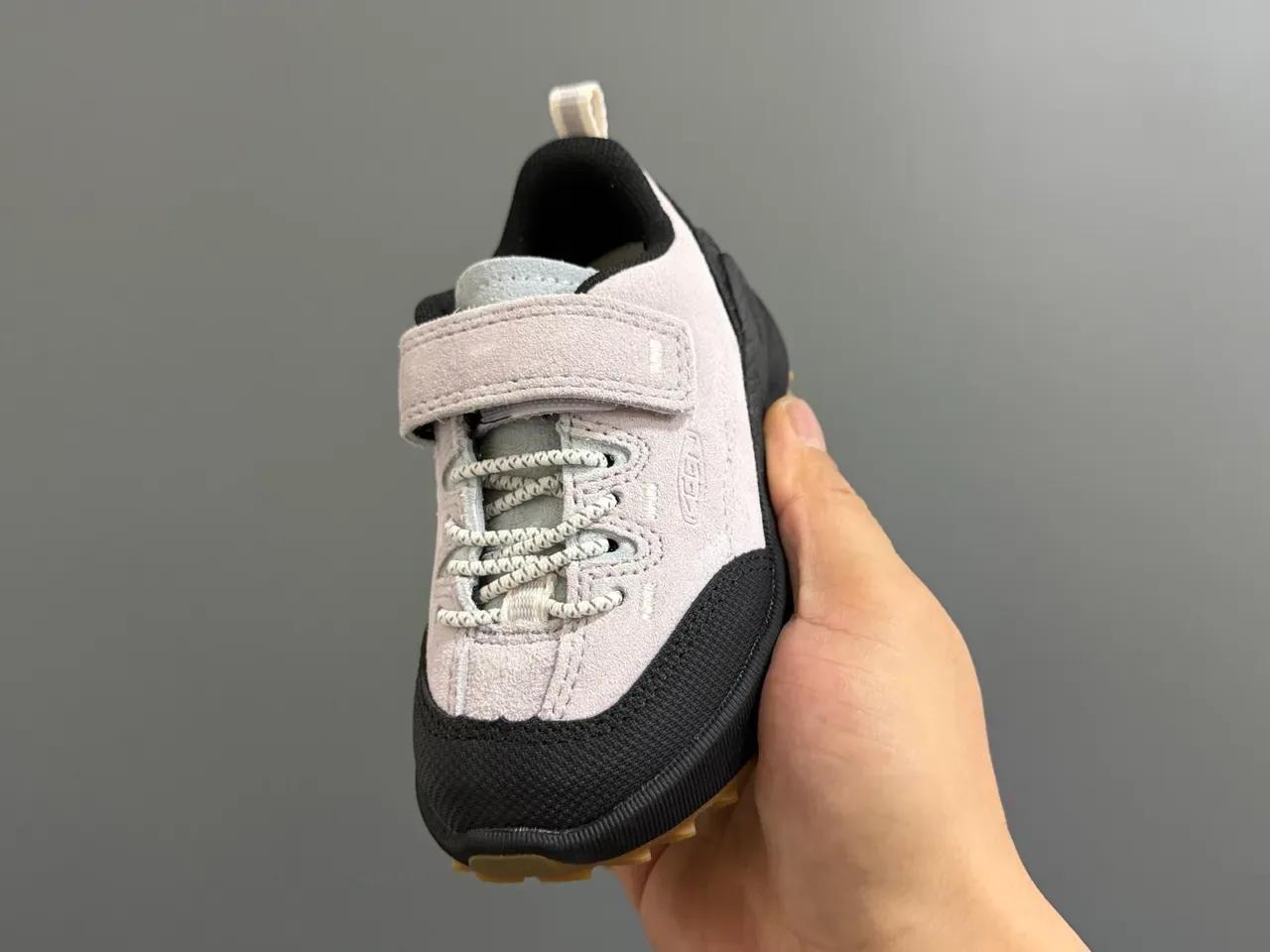 KEEN Pink Black Dual-Closure Rugged Lug Sole Sneakers 10