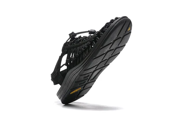 Keen Uneek sandales casuales en corde tissée beige 17