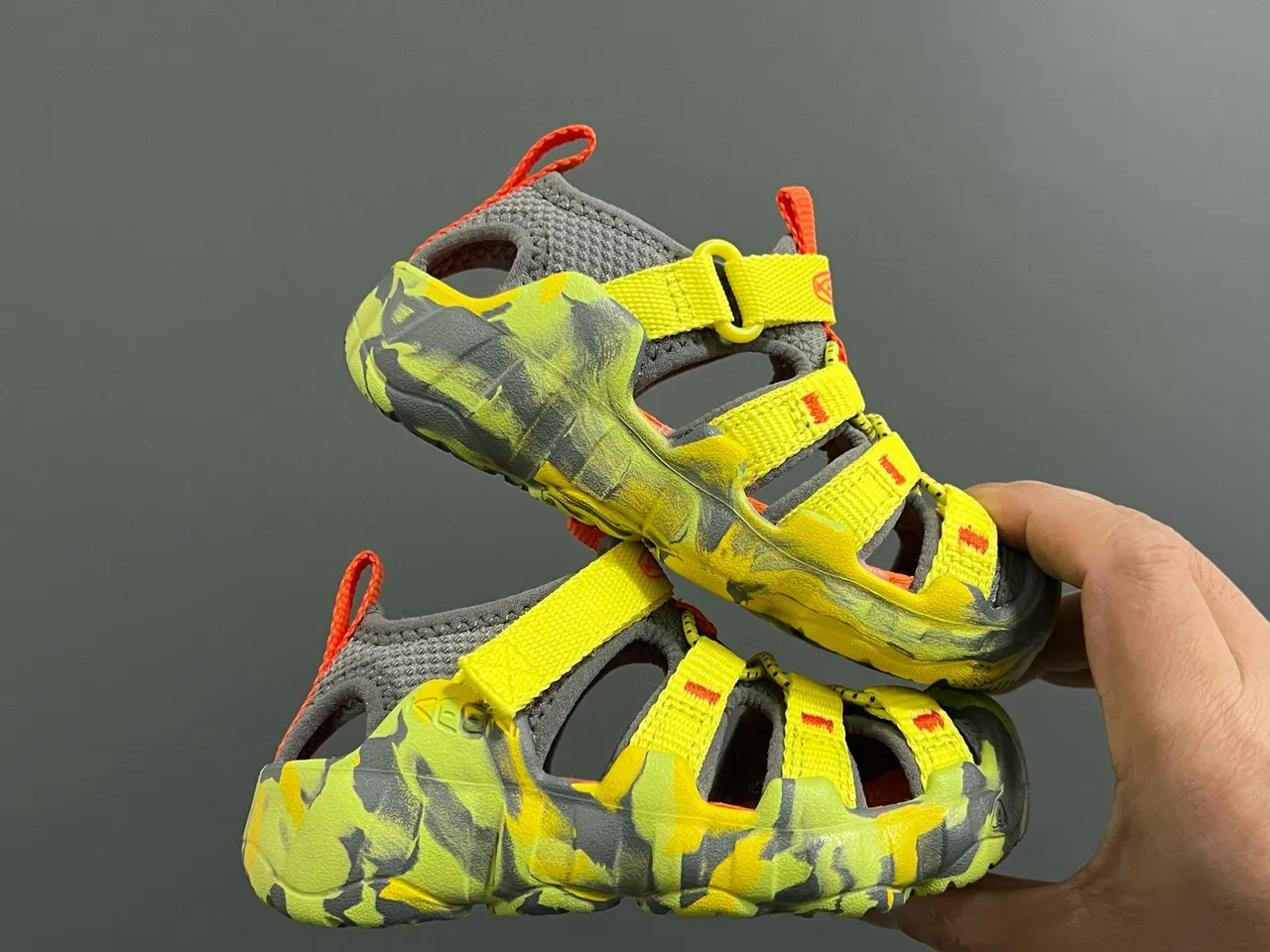 KEEN Yellow Multicolor Multi-Strap Hook-and-Loop Closure Casual Sandals 24