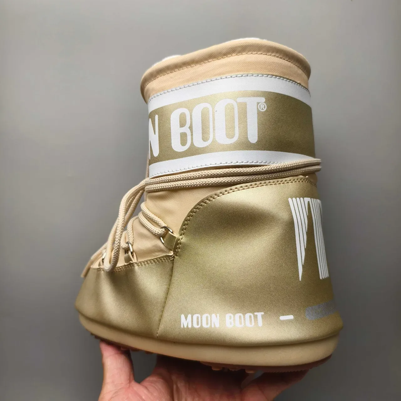 Moon Boot Classic Metallic Gold Shearling-Lined Snow Boots 4