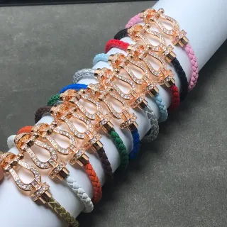 Pulsera de cordón trenzado multicoloro con cristales pavé