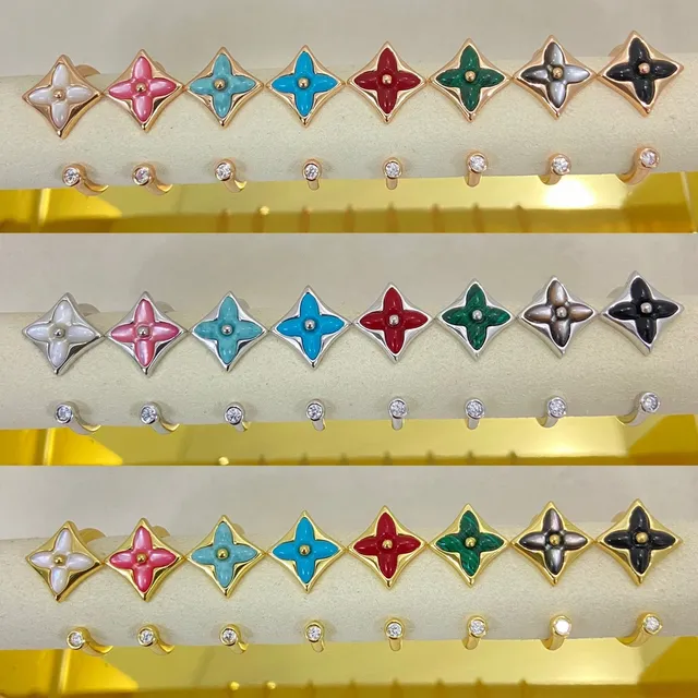 Multicolor Gold Enamel Quatrefoil Motif Silver-Tone Settings Ring 1