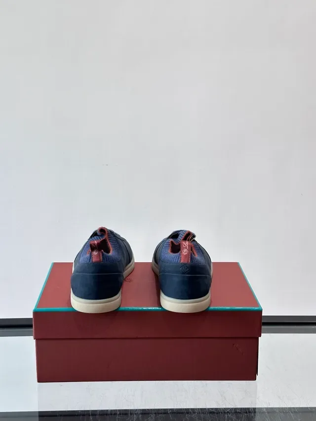 Navy Blue Suede Upper Ribbed Knit Collar Sneakers 3