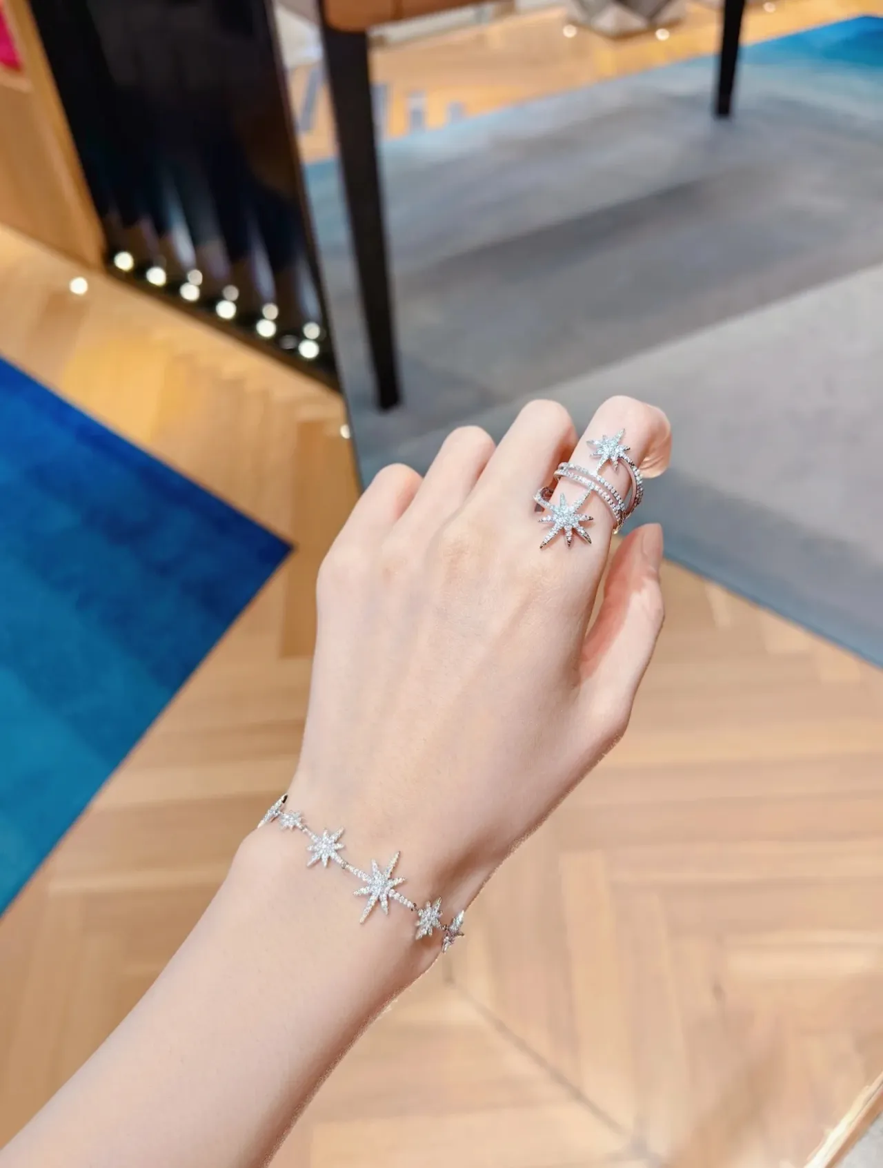 Navy Silver Starburst Motif Pavé-Set Stones Bracelet 5