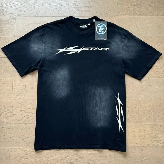 NEIGSTAR Graphic-Print Washed Black T-Shirt 2