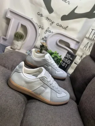 Off-White and Light Gray Lifestyle Sneakers 9