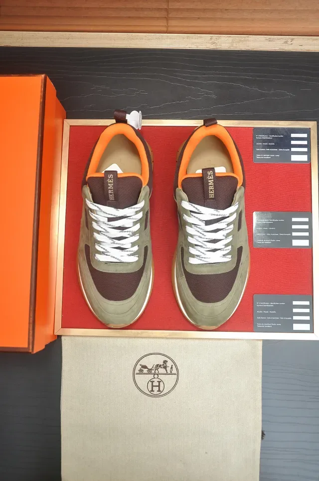Olive Green and Brown Panelled Suede Lifestyle Sneaker 5