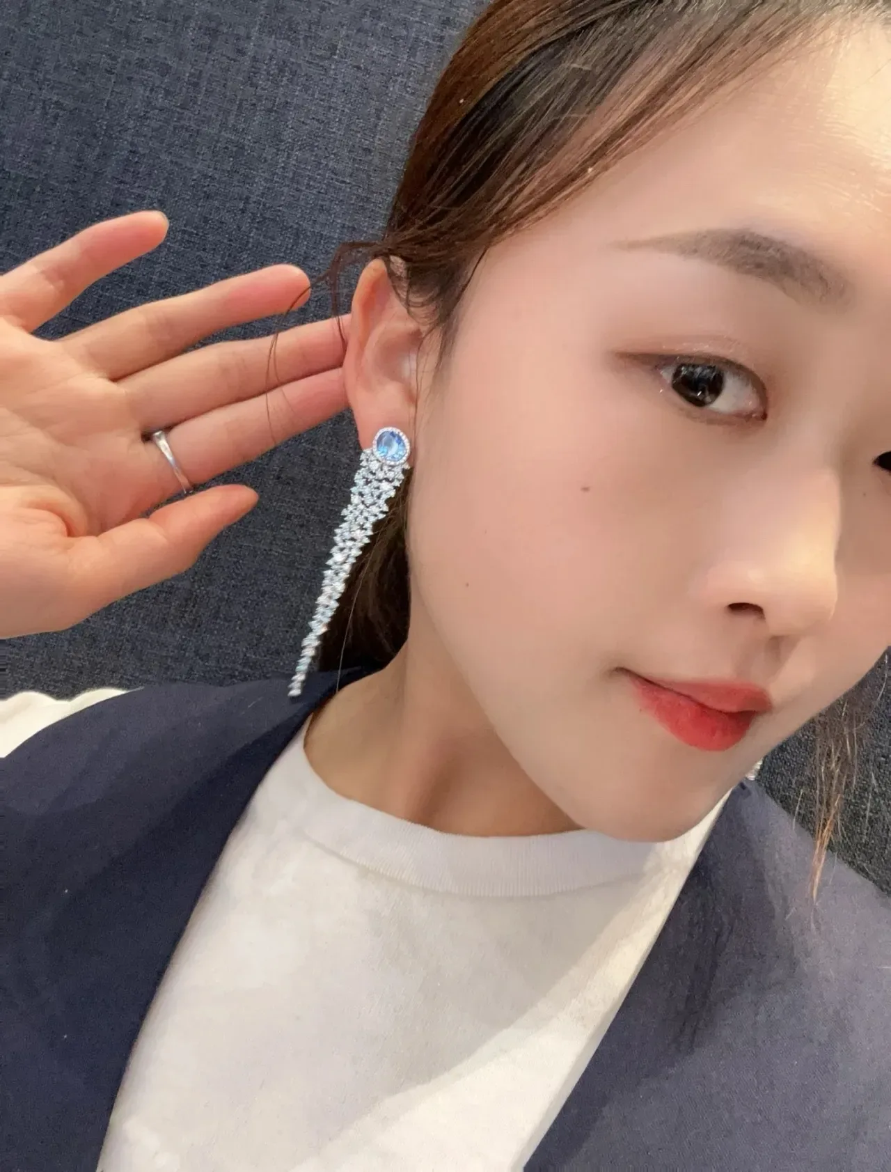 Oval Aquamarine-Top Cascading Crystal Dangle Earrings 2