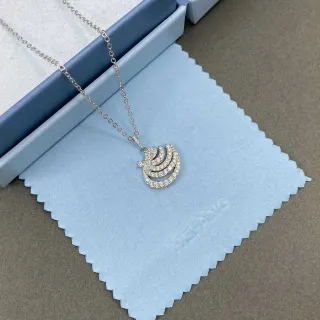 Colar Pavé-Set Motivo de Onda em Camadas Ton Prateado