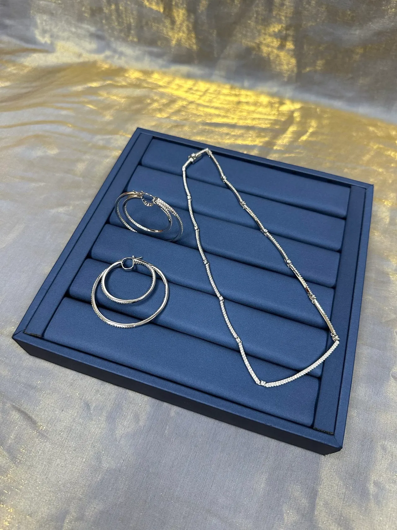 Pavé-Set Linear Chain Necklace 5