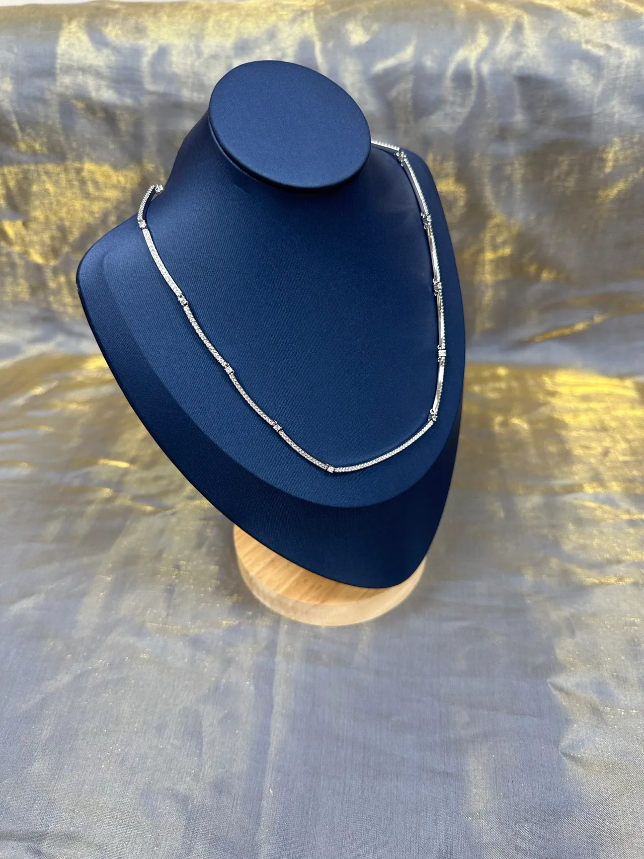 Pavé-Set Linear Chain Necklace 8