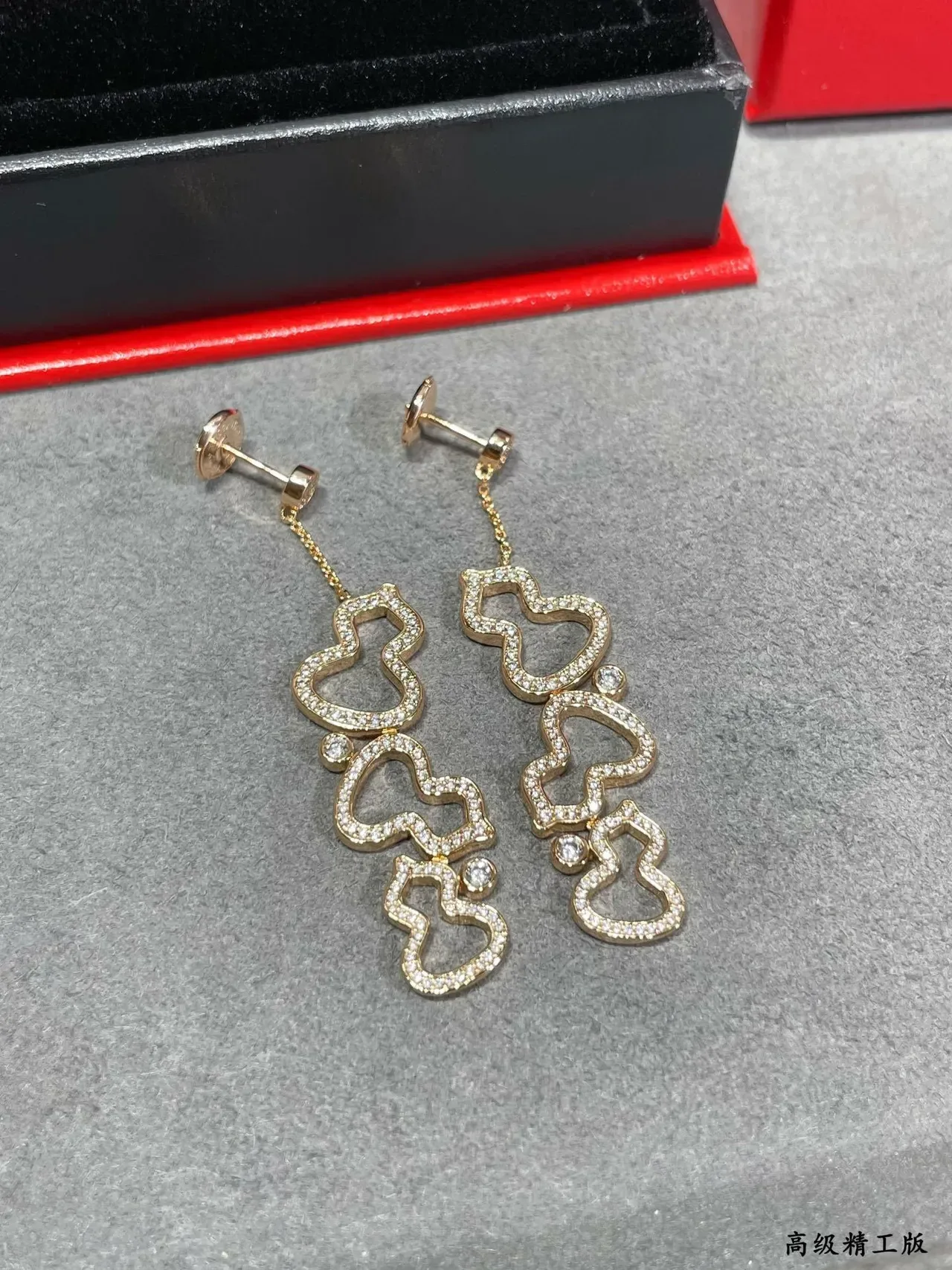 Pavé-Set Openwork Heart Motif Dangling Drop Earrings 4