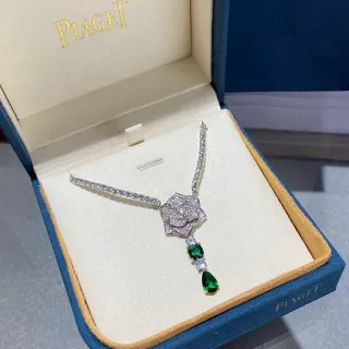 Piaget Collier argent vert floral Pavé pendentif de gemme drop