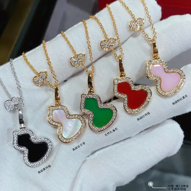 Pink Gold Chain Enamel Gourd-Shaped Pendant Necklace 5