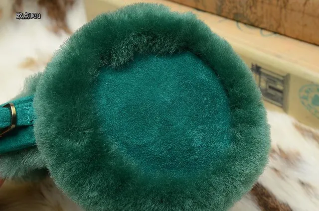 Bonnet rose vert de peluche avec extérieur en fourrure synthétique, copes d'oreille rembourrées 17