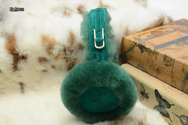 Bonnet rose vert de peluche avec extérieur en fourrure synthétique, copes d'oreille rembourrées 19