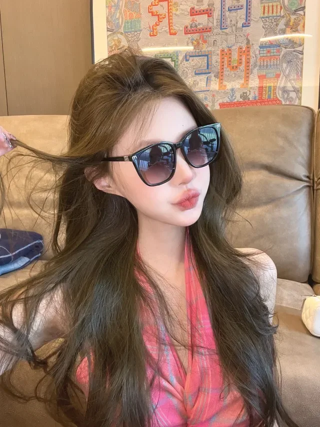 Pink White and Black Acetate Gradient Lens Sunglasses 2