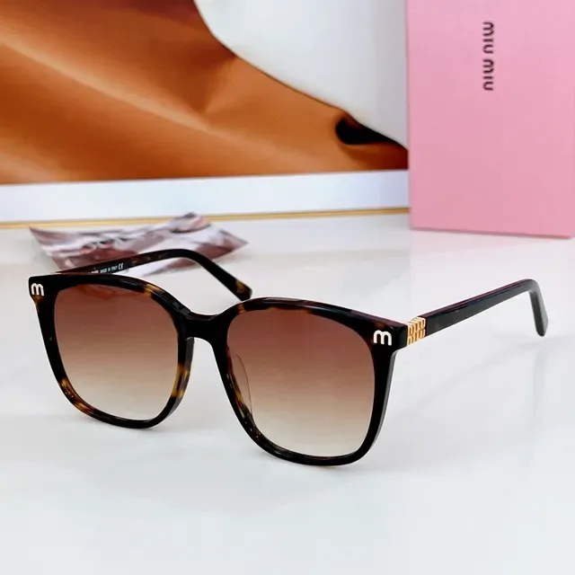Pink White and Black Acetate Gradient Lens Sunglasses 6