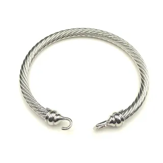 Bracelete de prata polido cabo trançado gancho e olho