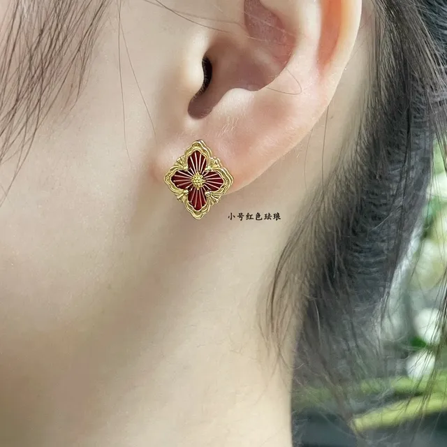 Red Enamel Flower Quatrefoil Gold-Tone Stud Earrings 8