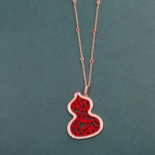 Red Gold قلادة اليقطين المشكلة تعليقة تصميم فريغريه مقطوع
