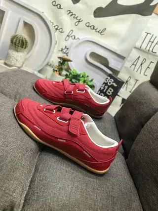 Red White Laceless Dual Hook-and-Loop Straps Sneakers 7