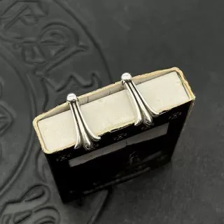 Sculpted Flared Silver-Tone Stud Earrings 4