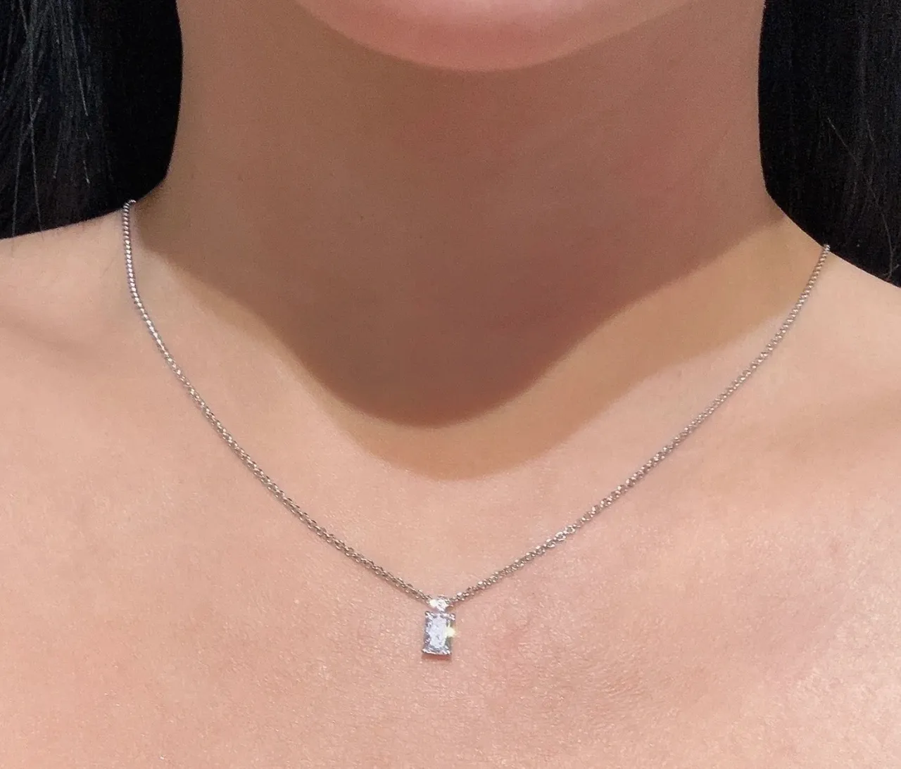 Silver Chain Rectangular Solitaire Pendant Necklace 3