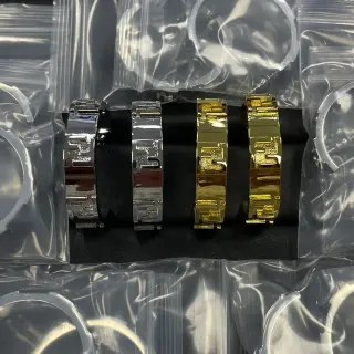 سوار فضة وذهب نمط هندسي للارتياح مفصل