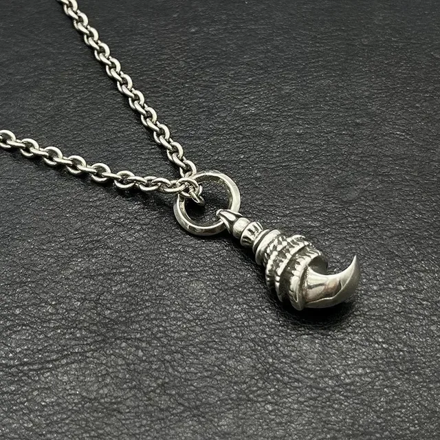 Silver-Toned Claw Pendant Necklace 6