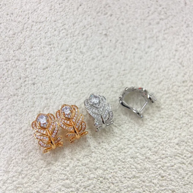 Silver-Toned Floral Leaf Pavé Stud Earrings 3