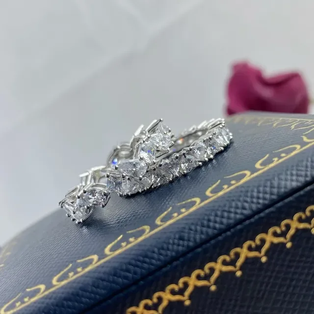 Silver-Toned Multi-Stone Channel and Prong Set Stackable Rings 8